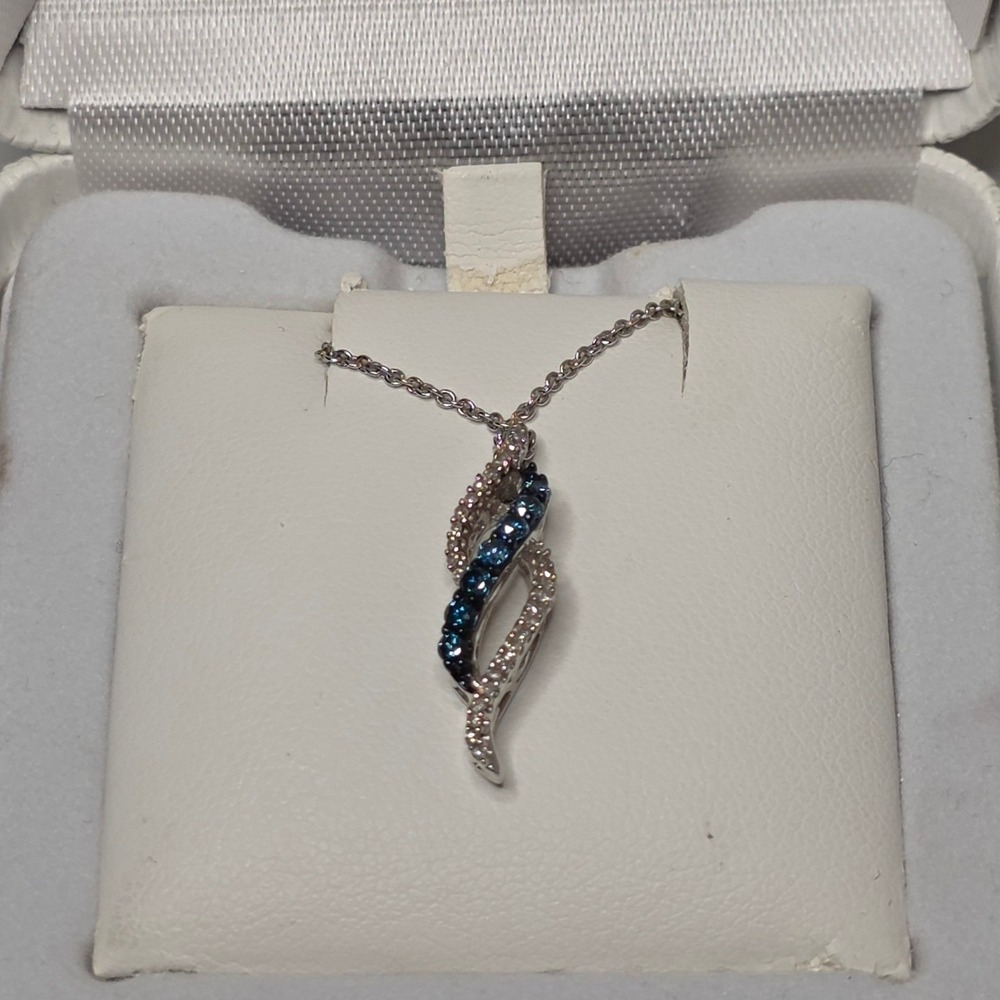 925 Sterling Silver Blue White Stone Swirl Pendant Necklace JWBR